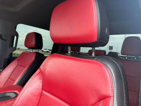 Used 2020 Chevrolet Silverado 2500 Custom w/ Custom Value Package AWD/4WD image 12