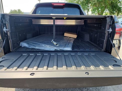 New 2025 Hyundai Santa Cruz SEL image 8