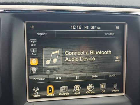 Used 2017 Jeep Grand Cherokee Laredo image 15