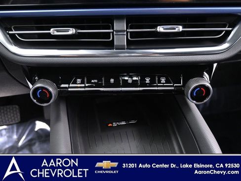 New 2026 Chevrolet Equinox EV LT w/ Convenience Package II FWD image 16