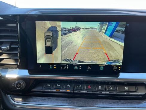 Used 2022 Chevrolet Silverado 1500 LTZ image 8