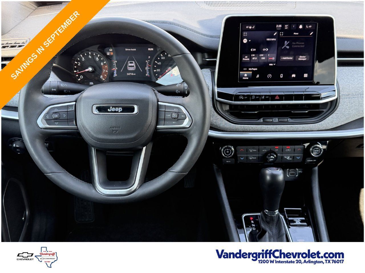 Used 2025 Jeep Compass Latitude w/ Sun & Sound Group AWD/4WD image 11