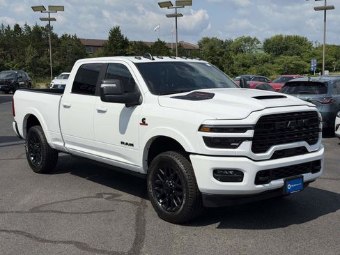 Used 2026 RAM 3500 Limited AWD/4WD image 1