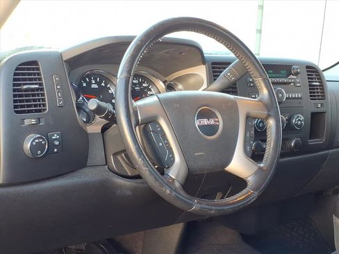 Used 2011 GMC Sierra 1500 SLE w/ SLE Preferred Package image 7