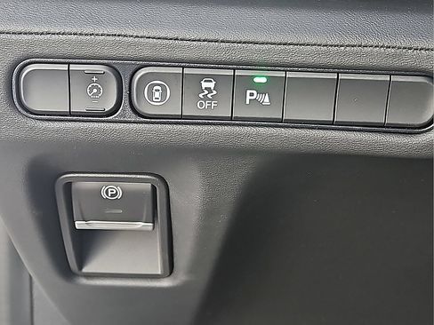 Used 2026 Acura MDX w/ Technology Package FWD image 22