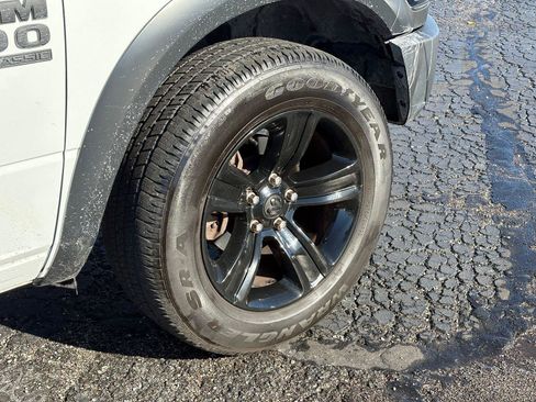 Used 2024 RAM 1500 Classic Warlock image 9