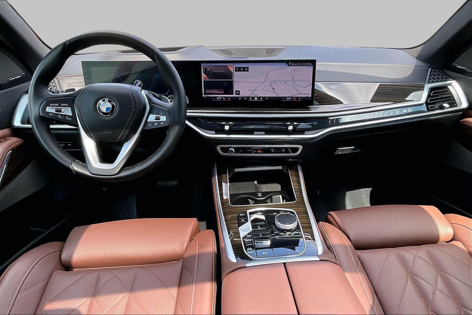 Used 2024 BMW X5 xDrive40i w/ Premium Package AWD/4WD image 15