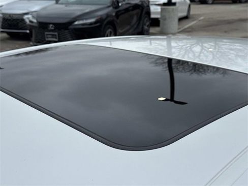 Certified 2023 Lexus ES 350 w/ Premium Package image 11