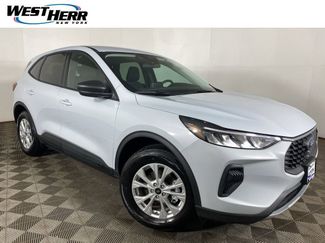 Used 2025 Ford Escape Active w/ Cold Weather Package video 1