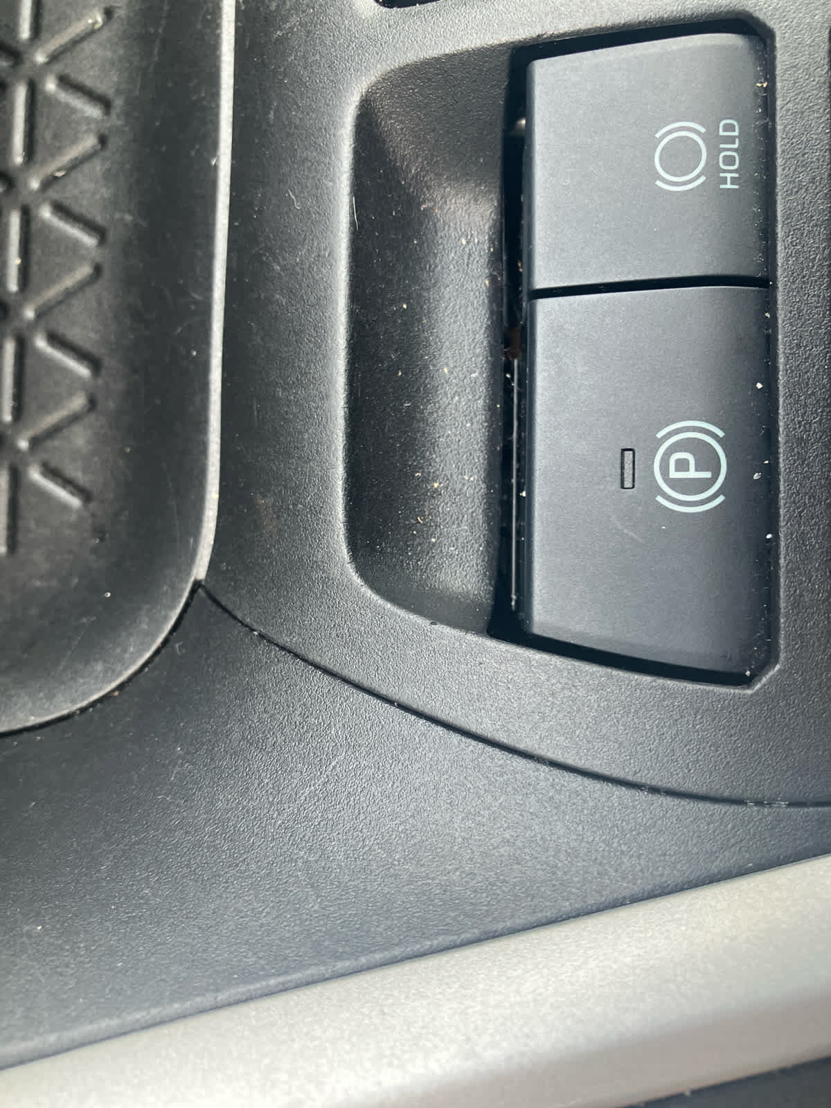 Certified 2023 Toyota RAV4 LE AWD/4WD image 29