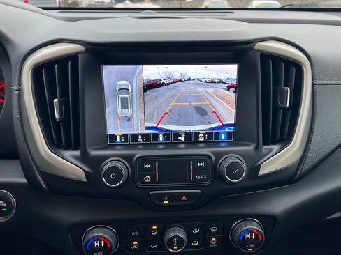 Used 2022 GMC Terrain Denali w/ Denali Premium Package image 35