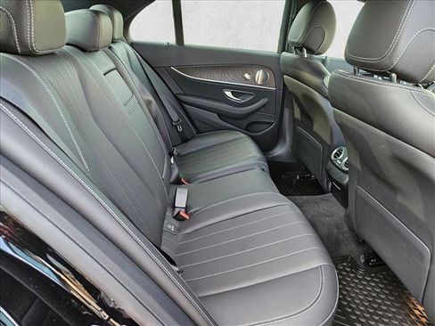 Used 2023 Mercedes-Benz E 350 Sedan image 14