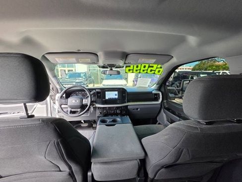 Used 2024 Ford F350 XLT image 12