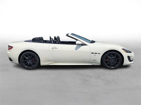 Used 2014 Maserati GranTurismo MC RWD image 7