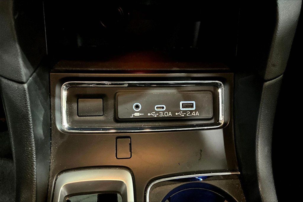 Used 2024 Subaru Ascent Limited AWD/4WD image 16