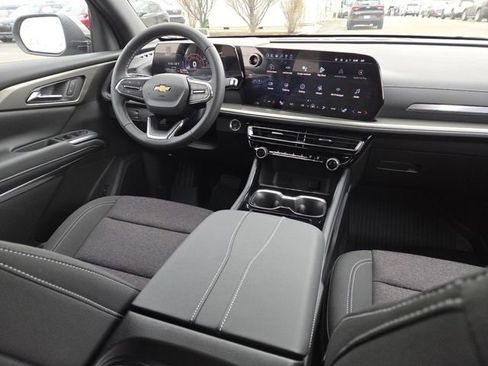 New 2026 Chevrolet Traverse LT w/ Driver Confidence Package image 29