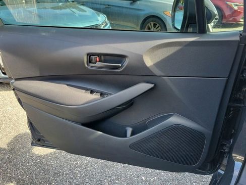 Used 2023 Toyota Corolla LE image 34