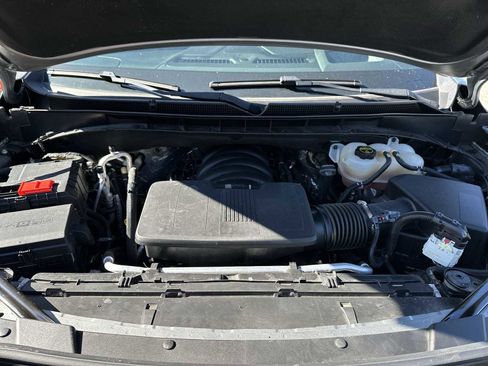 Used 2024 GMC Yukon XL Denali image 13