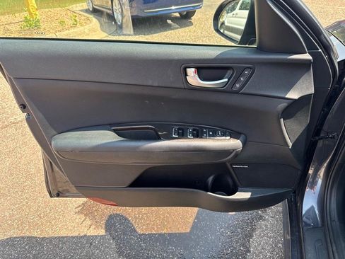 Used 2019 Kia Optima EX w/ EX Premium Package FWD image 16