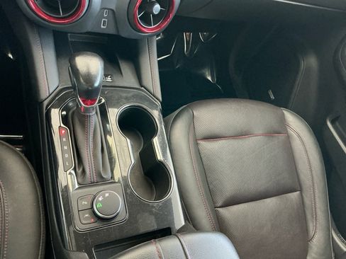Used 2020 Chevrolet Blazer RS FWD image 18