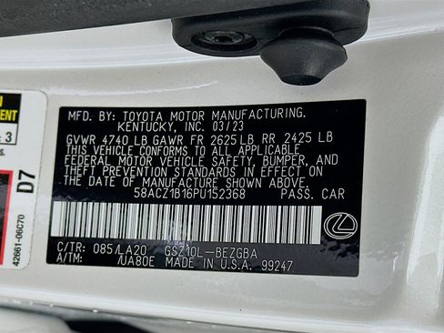 Used 2023 Lexus ES 350 w/ Accessory Package (Z1) image 12