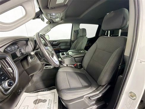 Used 2022 GMC Sierra 1500 SLE image 19