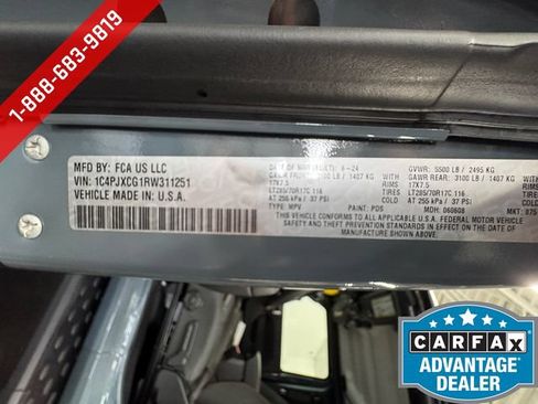 Used 2024 Jeep Wrangler Rubicon w/ Convenience Group AWD/4WD image 28
