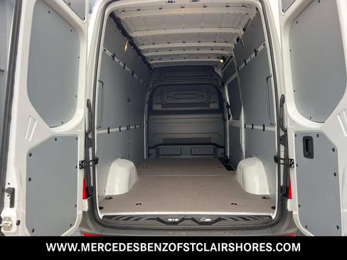 New 2026 Mercedes-Benz Sprinter 2500 image 16