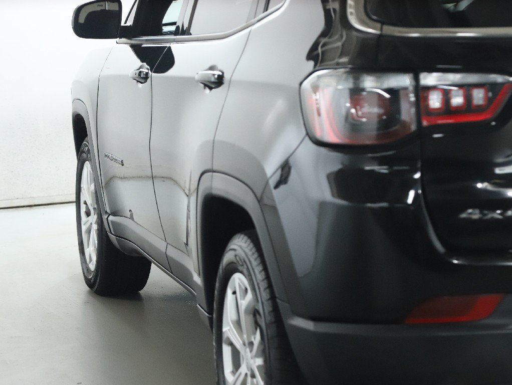 Used 2024 Jeep Compass Latitude AWD/4WD image 42