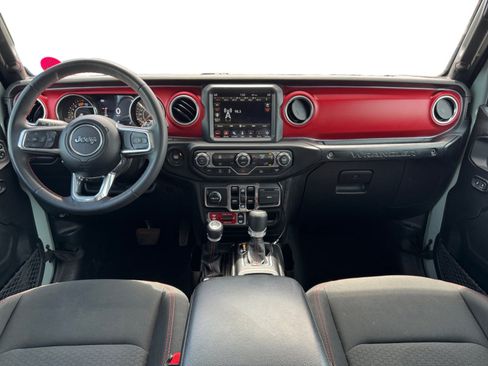 Used 2023 Jeep Wrangler Unlimited Rubicon AWD/4WD image 12