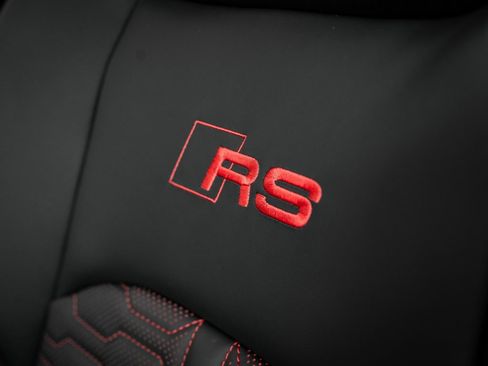 New 2025 Audi RS 6 performance image 21