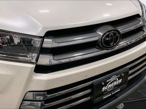 Used 2019 Toyota Highlander Limited AWD/4WD image 31