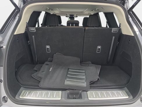 Certified 2026 INFINITI QX60 Luxe w/ Family Package AWD/4WD image 29