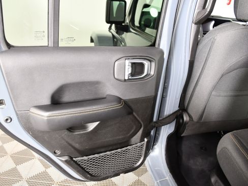 Used 2024 Jeep Wrangler Unlimited Sahara AWD/4WD image 46
