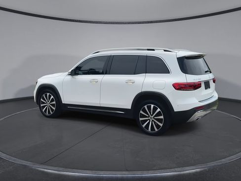 Used 2022 Mercedes-Benz GLB 250 image 6