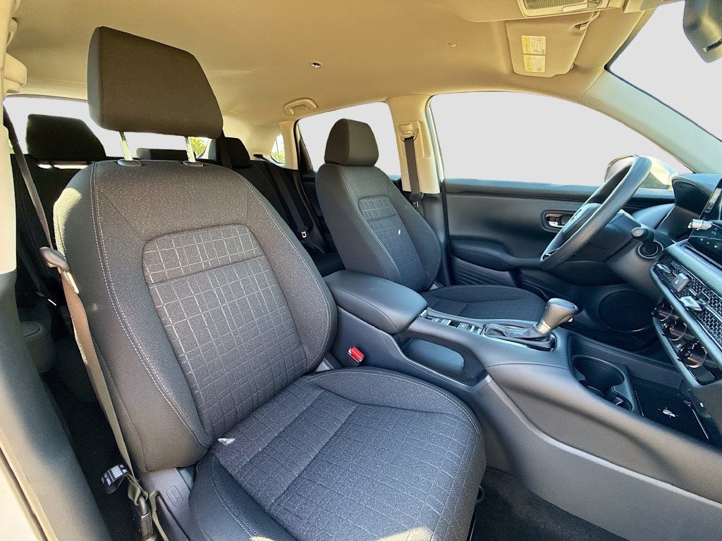 New 2027 Honda HR-V LX image 28