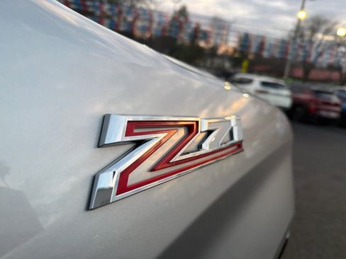 Used 2022 Chevrolet Silverado 1500 RST image 7