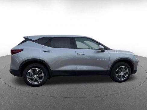 Used 2026 Chevrolet Blazer LT AWD/4WD image 16