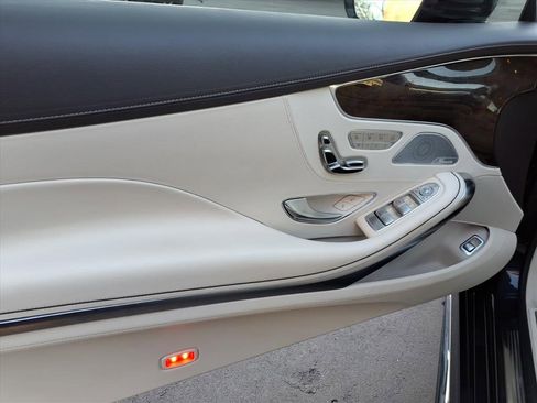 Used 2017 Mercedes-Benz S 550 Cabriolet image 12