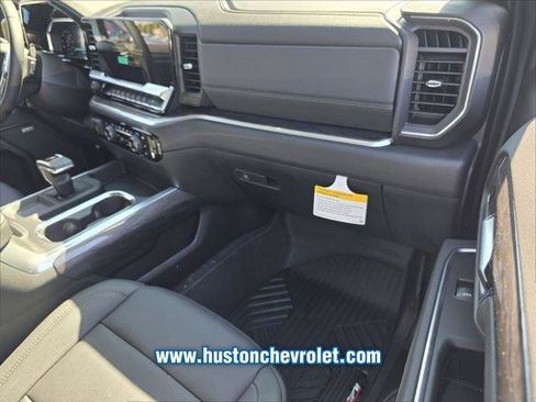 New 2026 Chevrolet Silverado 1500 LTZ AWD/4WD image 19