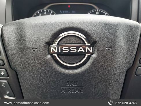 Used 2026 Nissan Frontier SV w/ All-Weather Content Package AWD/4WD image 10