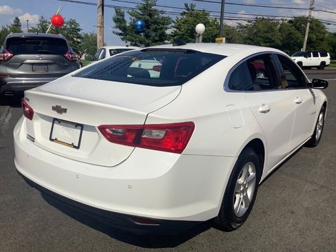 Used 2019 Chevrolet Malibu LS w/ Driver Confidence Package II FWD image 8