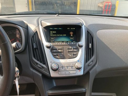 Used 2017 Chevrolet Equinox LT w/ Convenience Package AWD/4WD image 23