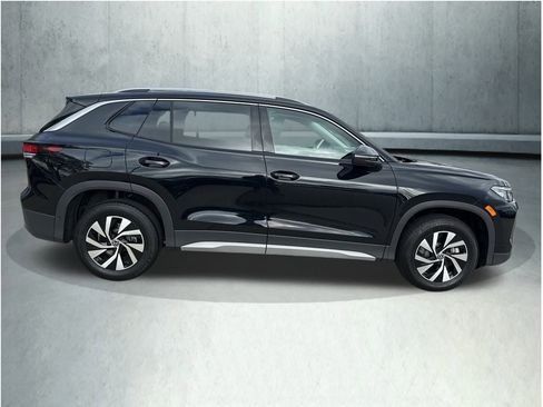 New 2026 Volkswagen Tiguan S image 6