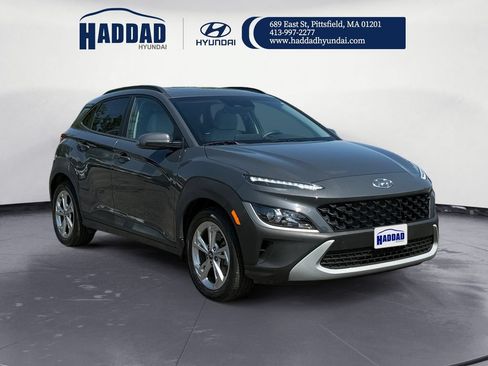 Certified 2023 Hyundai Kona SEL w/ Convenience Package AWD/4WD image 7