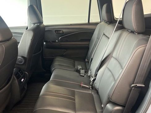 Used 2022 Honda Pilot TrailSport image 30