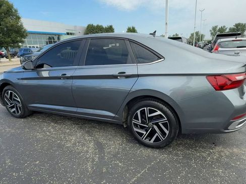 Used 2022 Volkswagen Jetta SEL FWD image 6