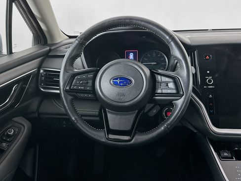 Used 2025 Subaru Outback Onyx Edition image 17