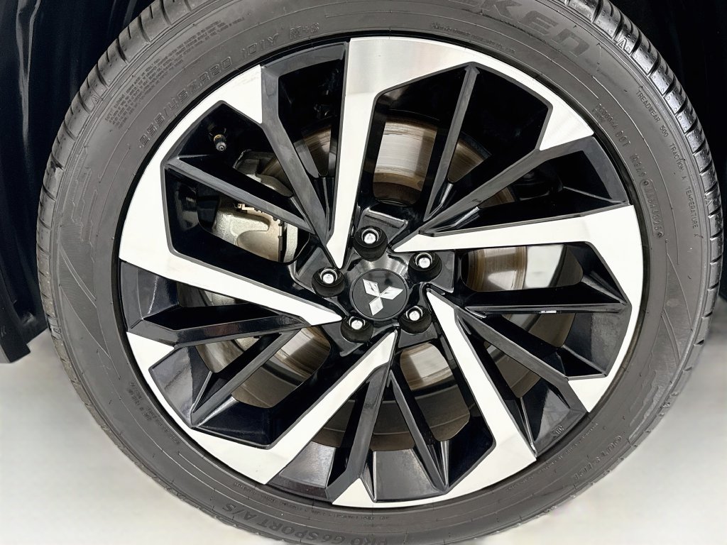 Used 2024 Mitsubishi Outlander SE FWD image 29
