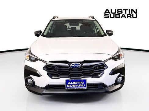 Used 2026 Subaru Crosstrek 2.5i Premium AWD/4WD image 3